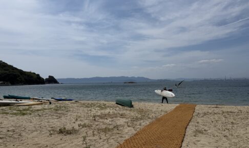 白石島のビーチにココペーバーを納品してきました！～真夏の熱い砂浜も素足で快適に～